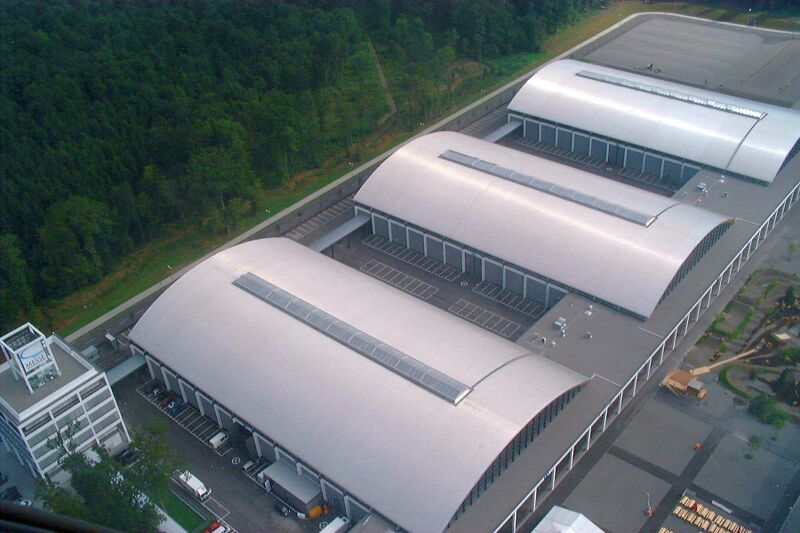 2002-Zeppelinfahrt-015-Friedrichshafen-Messe.jpg