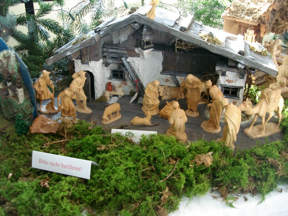 2008-Krippen-Ausstellung-Ailingen - 18.jpg