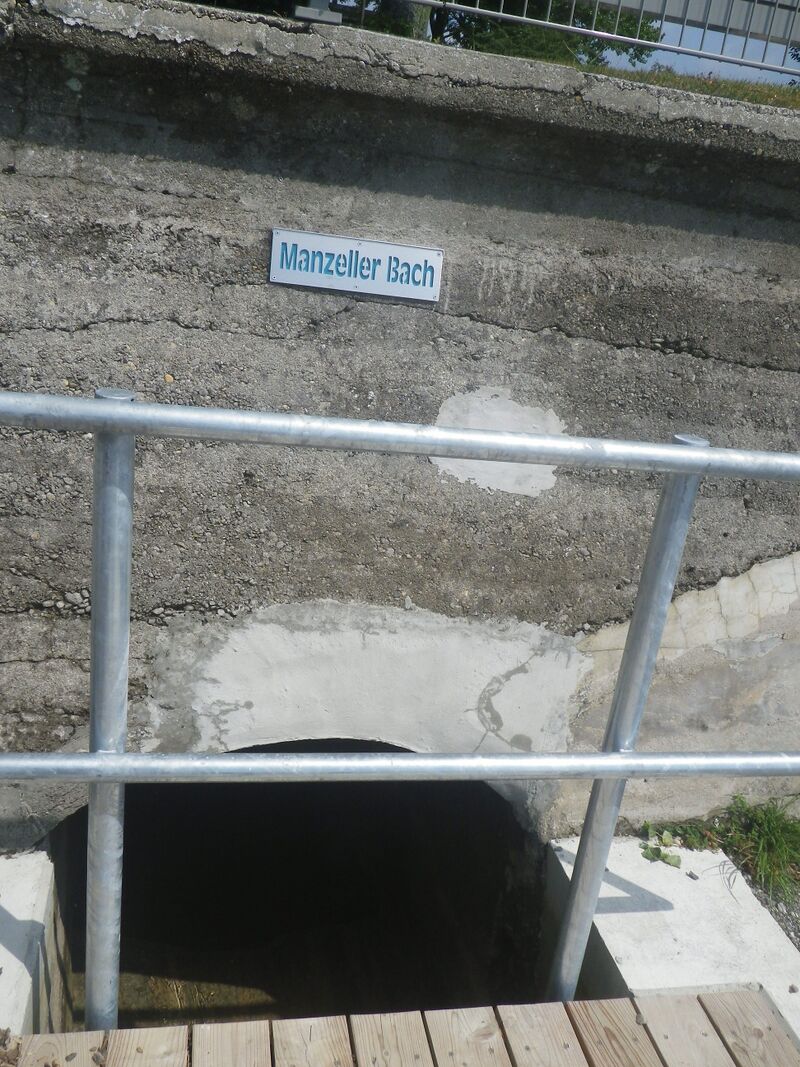ManzellerBachMuendung.JPG