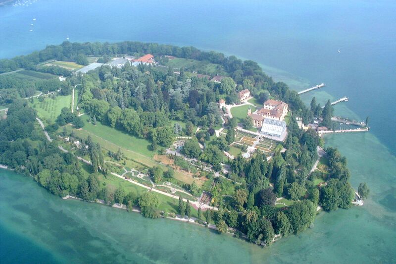 2002-Zeppelinfahrt-075-Insel-Mainau.jpg