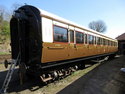 4786 on accommodation bogies, April 2025