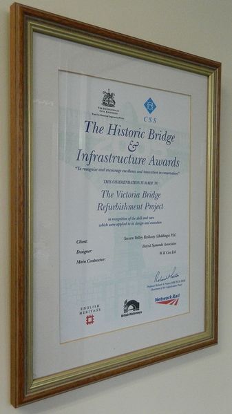 File:AwardVictoria.jpg