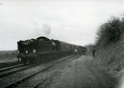 The first locomotive to arrive, ex-GWR 3205, approaches Bridgnorth on 25 March 1967 (Sellick Collection)