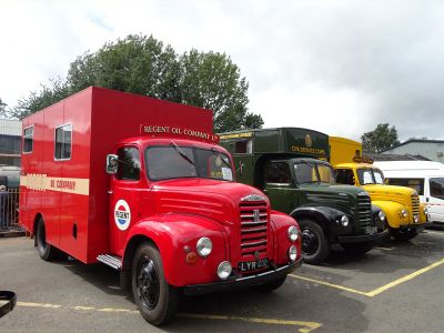 Vintage vehicles at Bridgnorth in 2019