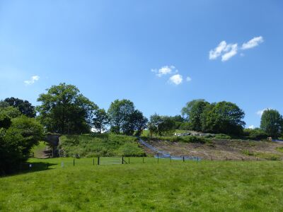 Bridge 19 (left) and the slip area June 2016