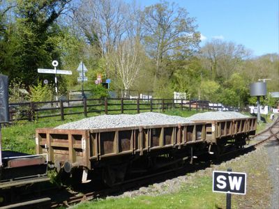 RUDDs 972513 (nearest) and 972724 carrying ballast at Highley, April 2015.