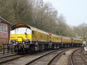 2019: Visiting Rail Grinder DR 79401-4 at Highley