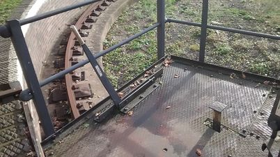 Turntable controls