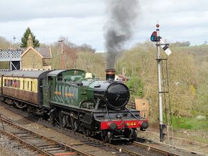 2019: On-hire GWR Large Prairie 4144