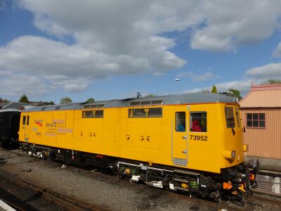 73952 at Kidderminster, 16 May 2015