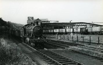 1959: Alveley Sidings, southbound ex-GWR 43xx 6388 with a coal train