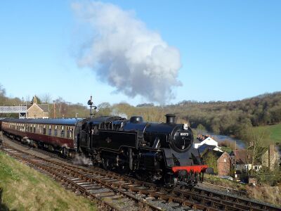 80072 at Highley (2 January 2012)