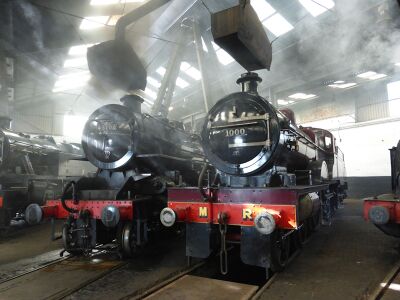 43106 (left) at Barrow Hill Roundhouse with former SVR resident MR 1000